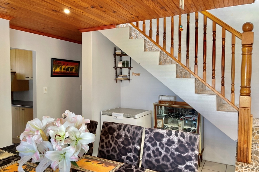 6 Bedroom Property for Sale in Strandfontein Western Cape